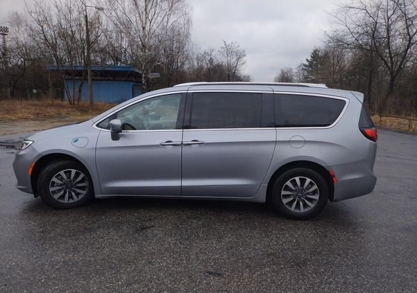 Chrysler Pacifica cena 171585 przebieg: 80500, rok produkcji 2021 z Czersk małe 232